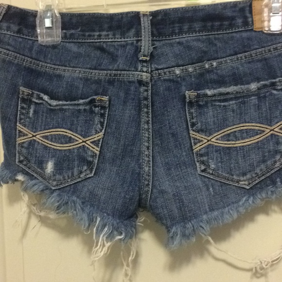 Abercrombie shorts - Picture 2 of 2